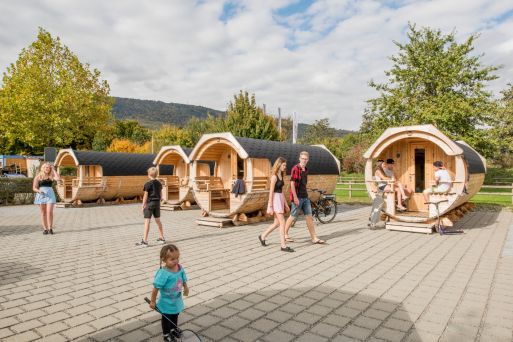 Barrel-shaped cabins